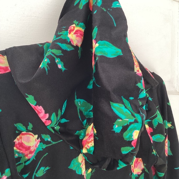 Small Vintage 80s flower roller disco bodysuit with hood! - Picture 5 of 6